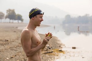 92 reactions · 20 shares | How do you pace yourself to be one of the best? Olympic medalist triathlete Henri Schoeman keeps his cadence in check with the FINIS Tempo Trainer Pro in the water and on the road. #WhatsYourPlan? | FINIS Swim | Facebook