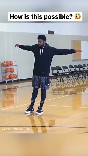 Kyrie in Michael Jackson's shoes 😎 | Uncle Drew