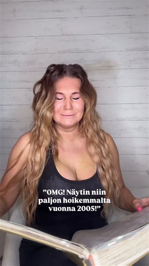 Lopeta itsesi vertaaminen puberteetti-teineihin! ❌ Sulla on nyt aikuisen naisen vartalo. Sitä ei voi mitenkään verrata nuoren mimmin kroppaan! Eikö ookin hienoa, että tunnet itsesi ja kehosi nyt paljon paremmin kuin vuonna 2005? Mieti tarkkaan, haluaisitko sä niitä juttuja takaisin teiniajoilta? Mä en. 😂 #itsevarmuus #itsetuntemus #kehorauha #kehorakkaus | Heta Loponen