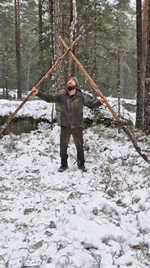 165K views · 2K reactions | Surviving the night with a long log fire ️❄️ #bushcraft #build #wildlifelover #camping #wilderness | Bonfire 2.0 | Facebook