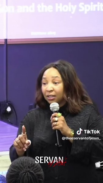 Matthew 28:19 “Go therefore and make disciples of all nations, baptizing them in the name of the Father and of the Son and of the Holy Spirit” #jesussaves #SAMA28 #Christiantok #kingjesus #rorisangt