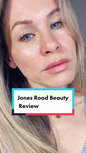 Courtney Hart on TikTok