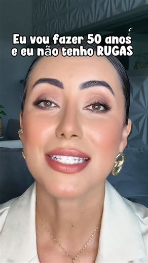 Rebeca Gusmão | ReveraCaps é mais do que um suplemento — é um cuidado profundo com a sua pele. Ele age de dentro pra fora, estimulando a produção natural... | Instagram