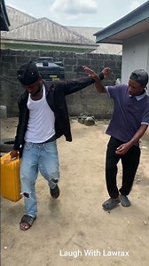 Hand-some confusion. #funnyreels