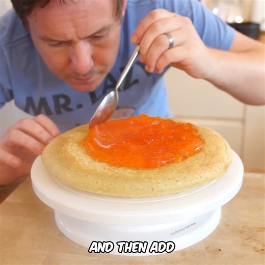 53K views · 254 reactions | Jaffa Cake Lovers Rejoice!  Ingredients 8 eggs 250g (1 cup) sugar 250g (2 cups) plain flour 250g (9oz) orange jelly 2tbsp marmalade 3 x 100g bars of dark chocolate #jaffacakes #jaffacakerecipe #homemadejaffacakes | Barry Lewis | Facebook