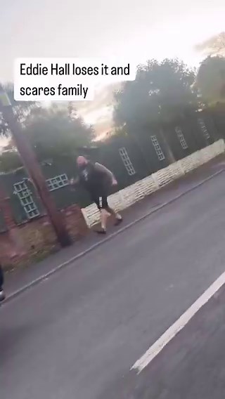 🚨THE BEAST ABSOLUTELY RAGING: EDDIE HALL CHASES CAR DOWN HIS STREET! 😡🔥The Beast Goes Full Hulk Mode As He Sprints After Unwanted Visitors Outside His Home. Imagine If He Caught Them 😱Eddie Hall, the former World's Strongest Man known as ‘The Beast’, lost it after three cars with blacked-out windows pulled up outside his house in Newcastle-under-Lyme at around 9pm. They were abusive, revved engines, beeped horns, and lingered while looking into the property. His wife Alexandra politely asked