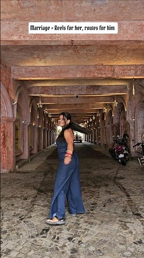 Modern marriage- Husband records me walking every lane #kochi #travel #couple