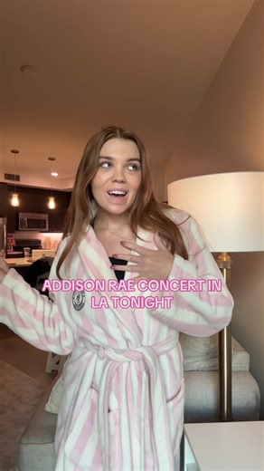 I need a bad bleep #addisonrae #addisonraetour #addisonraeconcert