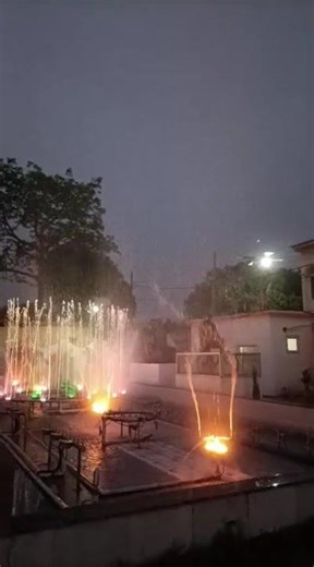 Stunning Fountain Laser Show at Night #amazingshow #lightshow #trending #sbsvlog #trendingsong