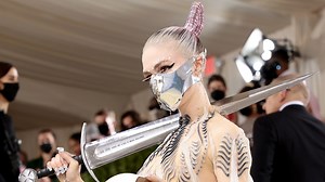 The Making of Grimes’s “Dune-esque” 2021 Met Gala Look—Plus, the Meaning Behind Her Sword