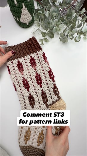Say ST3 for pattern details! The twinkling trees took a day off…..because the Starlight Stockings just dropped! 💫 Are you ready to crochet your new favourite festive makes? 🎄 #crochetstocking #christmasstockings #crochetpattern #mosaiccrochet | HanJan Crochet