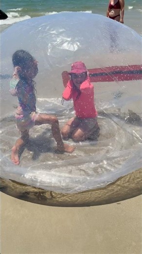 In the end, what do you think she was trying to say? 😂🤔 #shortsyoutube #shorts