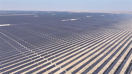 How solar and wind projects are accelerating the energy transition