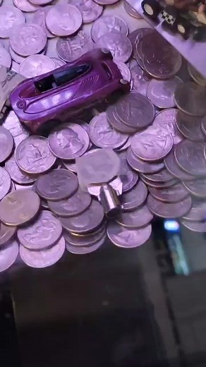 Coin Pusher Key Edge Win Attempt