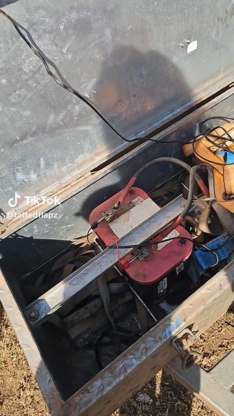 🩵🤍 (@tattedflapz)’s videos with original sound - 🩵🤍