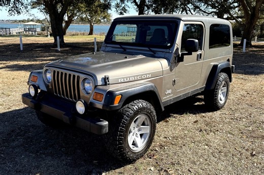 No Reserve: 2006 Jeep Wrangler Unlimited Rubicon 6-Speed