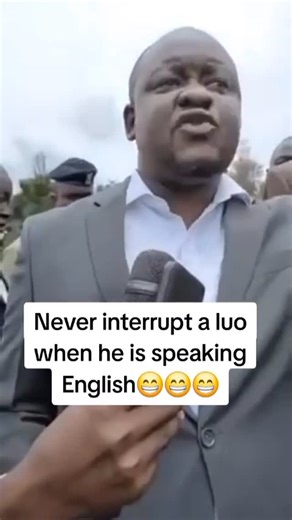 Hawii_comedy on Instagram: "That tiling is personal😂 #kenya #comedy"