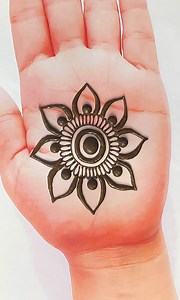 4.3K views · 138 reactions | Flower mehndi design for front hand #mehndi #design | Mehndi World | Facebook
