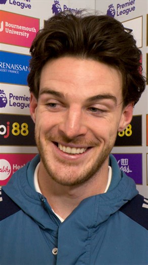 Declan Rice was hoping for just one more cut-back to get an Arsenal hat-trick 😭 ‘Proper strikers’ goals’ 😂 ↳ Premier League. Live & On Demand with 4K on Football’s New Home, Stan Sport. Stream now. #StanSportAU #PremierLeague | Stan Sport Football