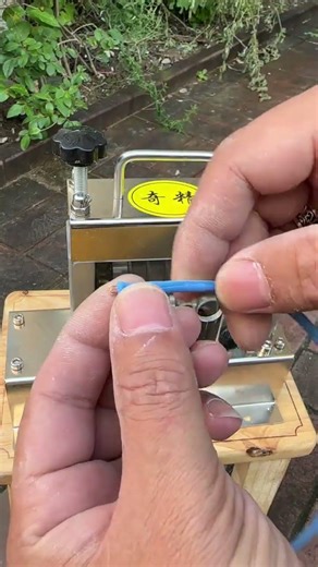 Variable Speed Electric Wire Stripper Machine #wirestripper