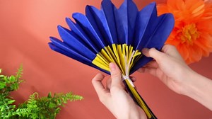 14 Pcs Mexican Themed Party Decoration Mexican Fiesta Backdrop Decorations Mexicana para Fiesta Decor Colorful Rainbow Table Runner Paper Flowers Set for Cinco De Mayo, Wedding Birthday Decor