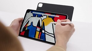 ESR Magnetische Keyboard Hülle,Tastatur für iPad Air 11" (M4/M3/M2, 2026~2024), Air 5/4/Pro 11(4th/3rd/2nd/1st), Freischwebendes Ständer Design, Federnde Tasten, Präzises Multi-Touch Trackpad, Schwarz