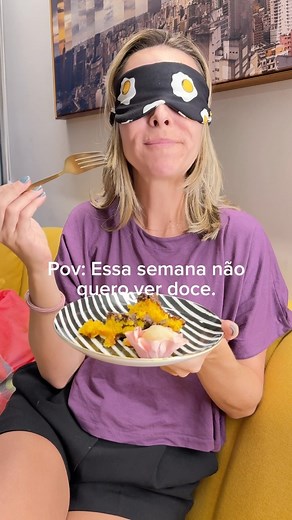 Pamela Domingues | Depois do fds, vem a segunda! Vamos juntos? 😂 | Instagram