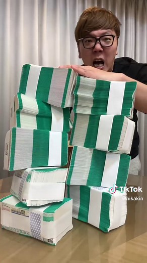 年末ジャンボ宝くじの当選結果に期待！箱買いで10億当たる可能性は？