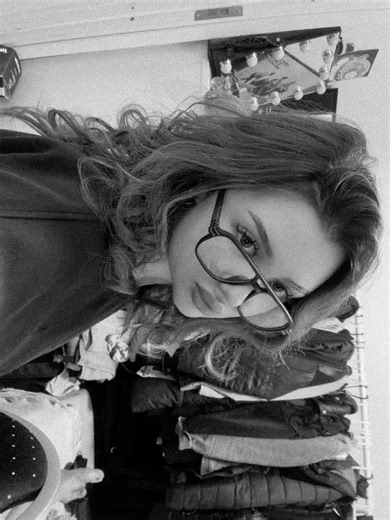 SweetCharry (@_sweet__charry_)’s videos with UP DOWN - Dyce