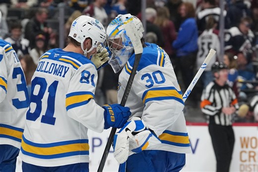 Blues beat Blackhawks 5-3