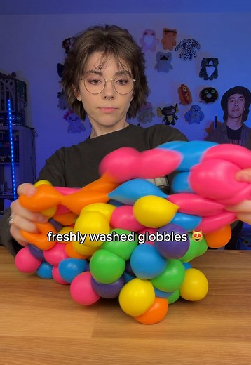Globbles Stress Ball ASMR: Satisfying Sticky Squishy Sounds