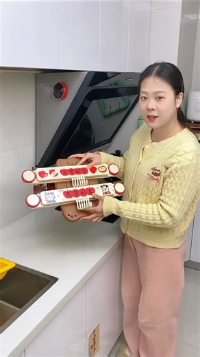 Kitchen Essentials: Must-Have Tools for Every Home Cook.