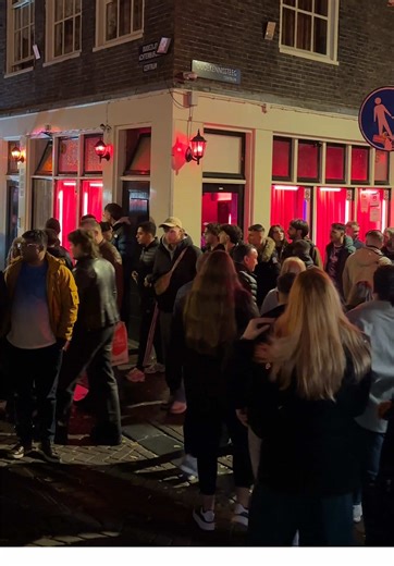 Exploring De Wallen: A Journey Through Amsterdam's Red-Light District