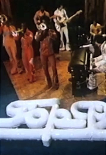 Uncontrollable Dance Moves That Will Inspire You