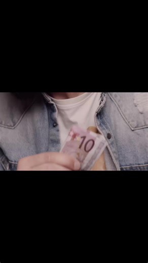 #infidélité elle est l'infidélité d'un homme je drague une autre femme et ma femme vient de me surprendre j'ai tout de suite couru chez le marabout pour que plus pour trouver une solution regarder la solution que MBAKU a trouvé pour mon invité infidélité partie 2 #😂 @eroskiyindou @🌟Eros.kde_favorable 👑🤗☆ #humour #essence10