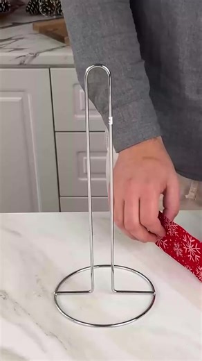 Wall mount for helmet and keys _easy _wallmount _keys _trick#trending #fypviralシfyp #reels2024 #short #shorts #short #shortst #reelsviral #reelsinstagram #reel | Beamish Creator