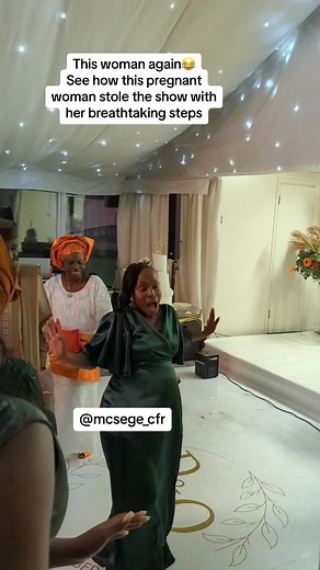 Pregnant Woman Steals the Show with Breathtaking Wedding Dance