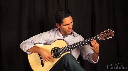 Tárrega's Recuerdos de la Alhambra: 3 beautiful versions - andantemoderato.com