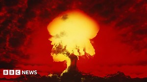 Stephen Hawking's warnings: What he predicted for the future