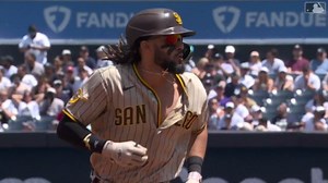 Tatis Jr.'s solo home run (9)