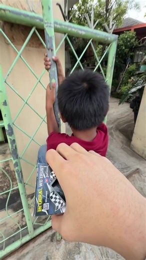 layangan dan gelasan omped visual h103