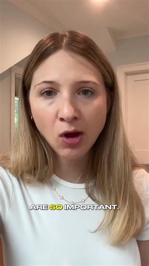 Lactoferrin and creatine? Experts weigh in on the benefits of both in mental clarity AND performance 🧠💪 https://blog.priceplow.com/podcast/podcast/laura-katz-effera-lactoferrin-167 Did you know lactoferrin is found throughout your entire body - in your tears, saliva, and sweat? This powerful protein binds iron better than anything else, supporting your immune system, gut health, AND cognition. New research shows combining it with creatine can improve lean muscle mass AND mental clarity -- perf