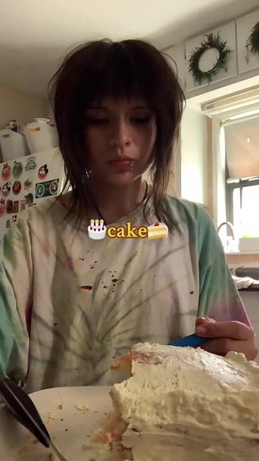 hungrypigface (@hungrypigface)’s videos with Comforting - ʕ ｡-ᆺ-｡ ʔ