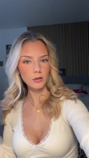 Sue-Anna (@xsue.anna)’s videos with original sound - .