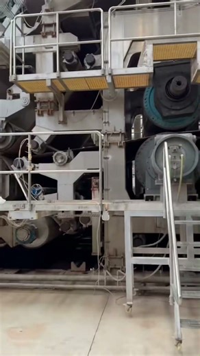Paper machine operation #papermakingmachine #industrialequipment #productionline #educationalvideo
