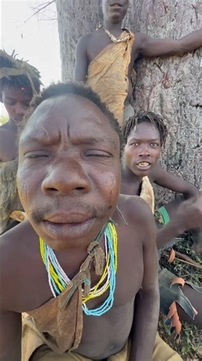 Hadzabe Tribe bushmen Chabba speak English language 🥰