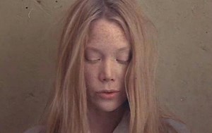 Carrie | Oficjalny zwiastun / trailer nr 1 | 1976 | Film