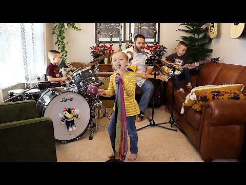 Colt Clark and the Quarantine Kids play "Gimme Shelter"