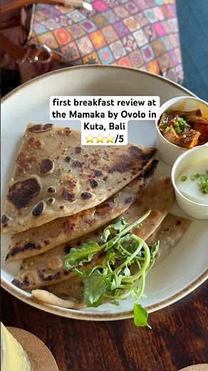 First breakfast review at the Mamaka by Ovolo in Kuta, Bali! So far it’s a ⭐️⭐️⭐️/5 for me