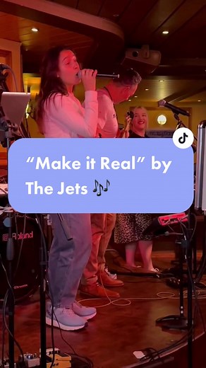 Loved this whole experience 🥺 #music #livemusic #80smusic #liveband #singer #musician #family